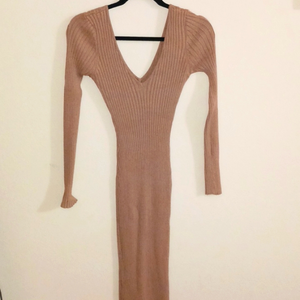 Brown dress